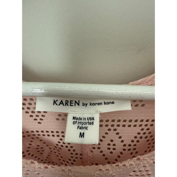 Karen by Karen Kane Oversized Eyelet Top Size Medium Rose Pink Shirt Stretch - Picture 3 of 6